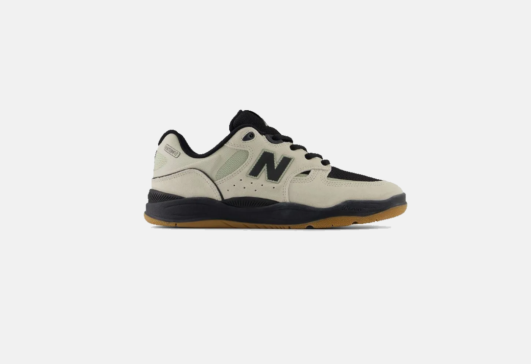 New Balance 997G ホワイト/ブラック Tênis New Balance Numeric Tiago Lemos 1010 Branco Preto