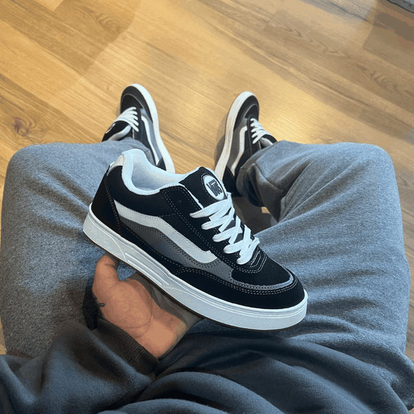 Tênis Vans Estazzo Skate Black White