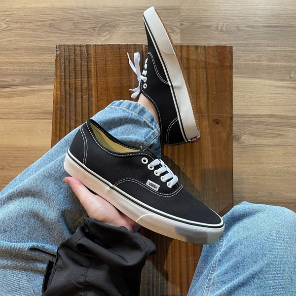 punkandyo bans 靴　26.5 Tênis Vans Authentic Black/White