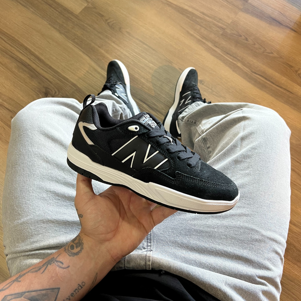 Tênis New Balance Numeric Tiago Lemos 808 Black White